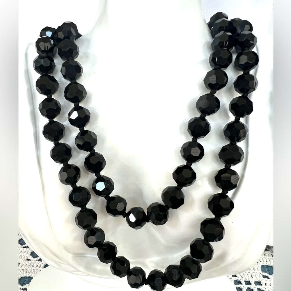 Heidi Daus 🆕 42” faceted beaded black necklace